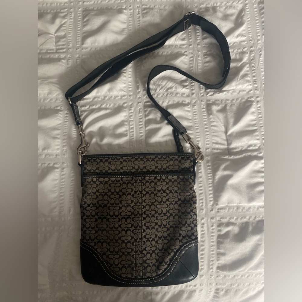 Coach Signature Black and Tan Crossbody Bag